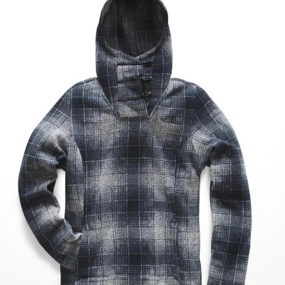 north face plaid pullover